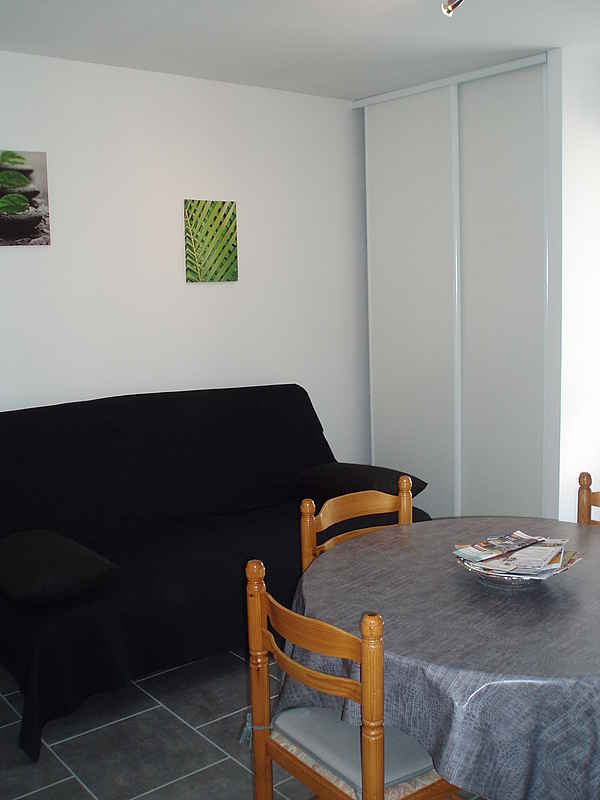 studio12